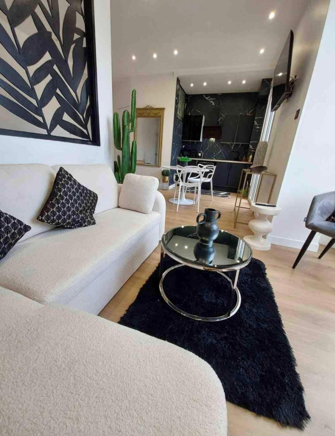 Cocon Au Coeur De Appartamento